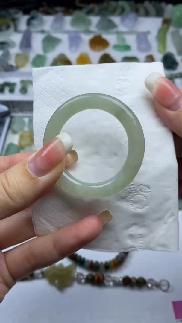 未镶嵌定制翡翠毛货定制不退不换