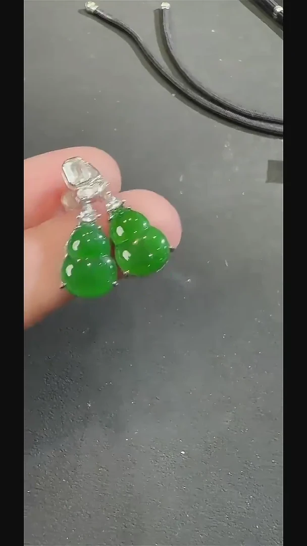 银S925镶嵌翡翠耳饰天然A货翡葫芦耳饰JJ66翠多样性发其一