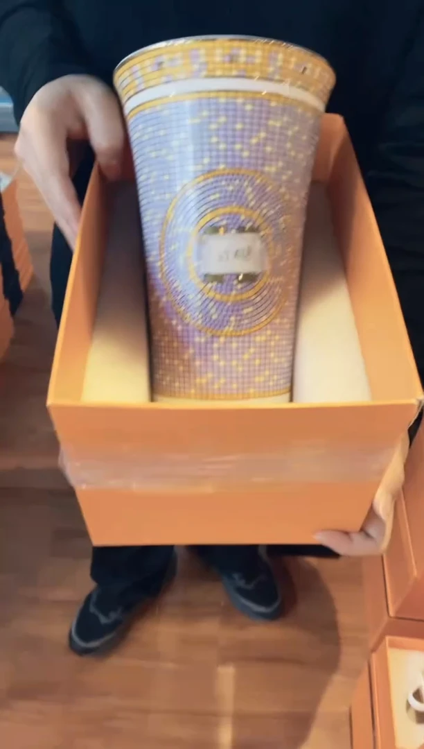 【闪购商品】杯鸿辉家品牌瓷器，京东包邮！