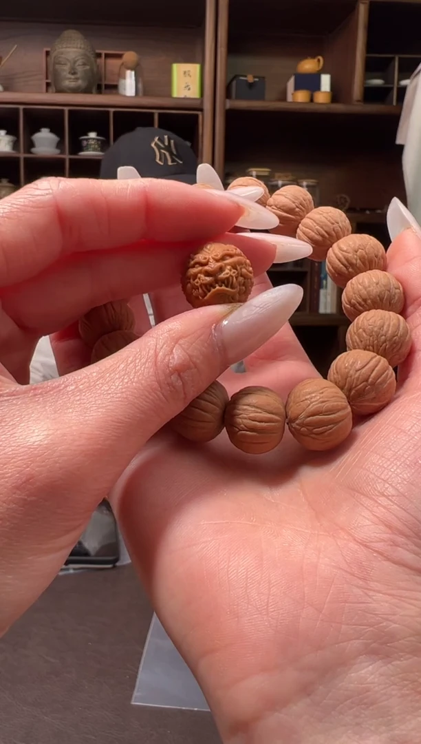 【闪购商品】猴头核桃吊坠原皮15mm+狮子