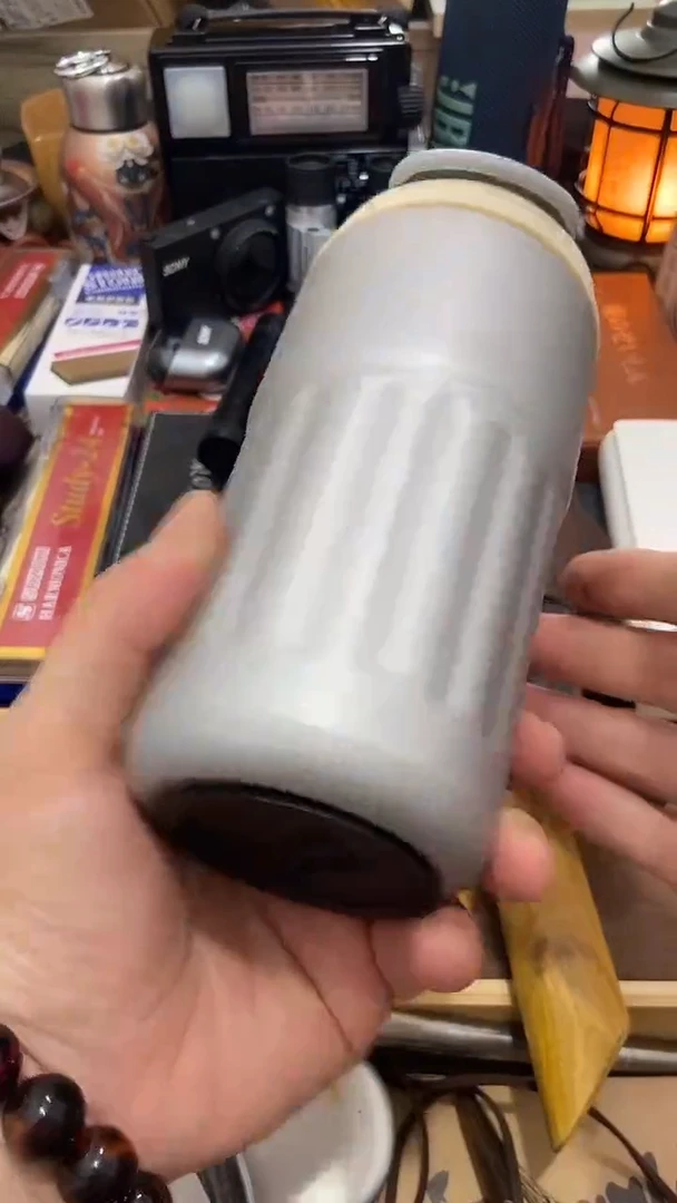 瓷片闪购商品  如图所示