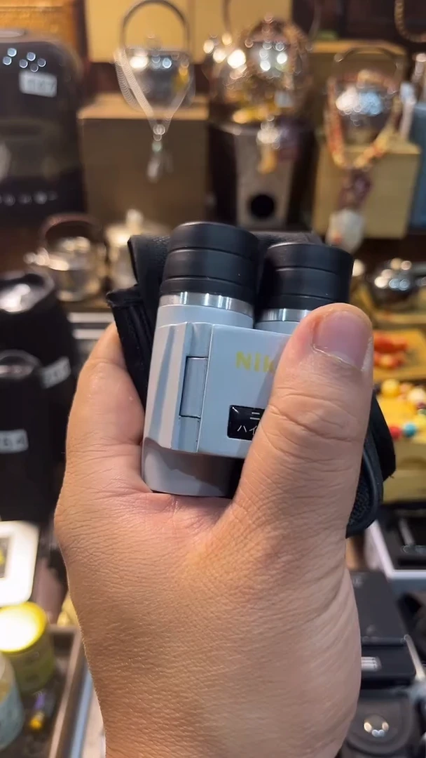 瓷片闪购商品 如图所示