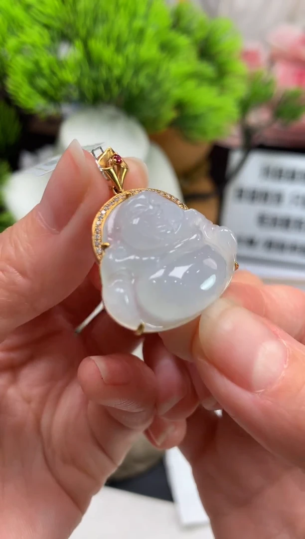 颈饰未镶嵌翡翠T****?---122857