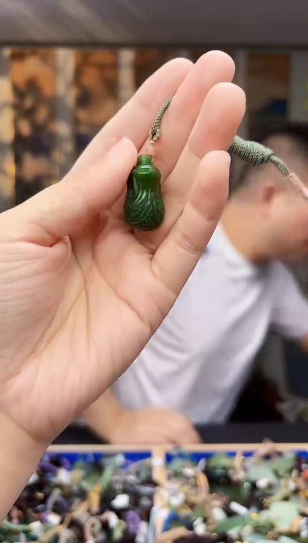 和田玉未镶嵌挂件拍一发一多样性发货