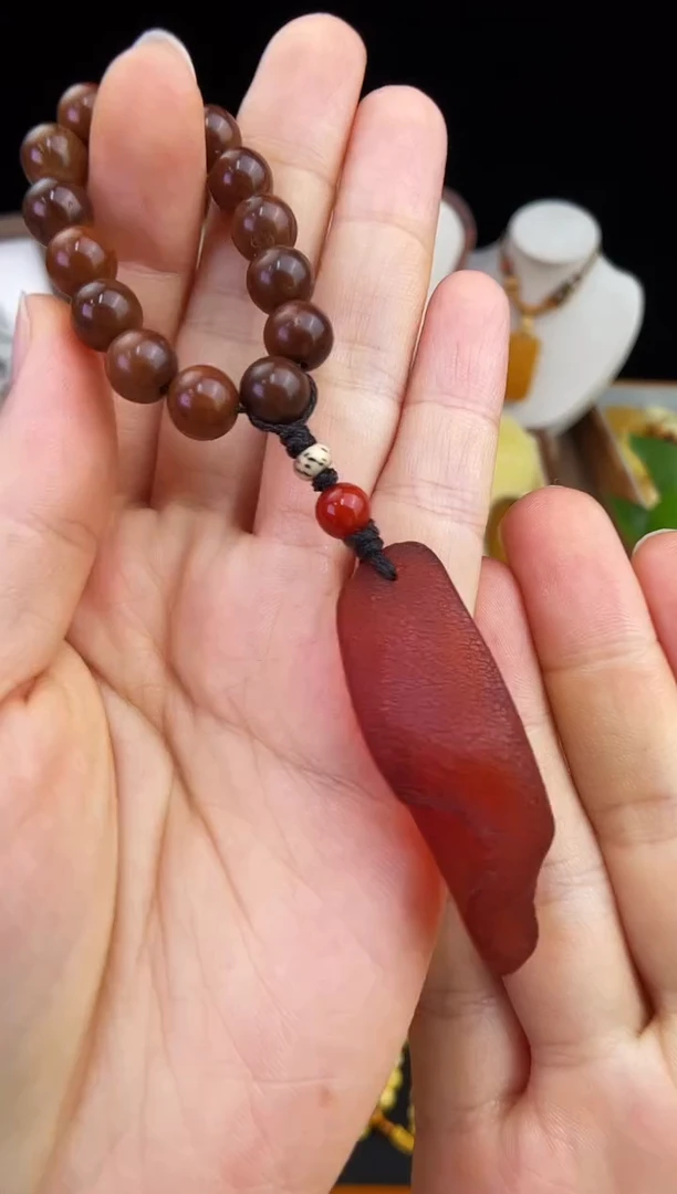 琥珀未镶嵌珠宝奇石柒月