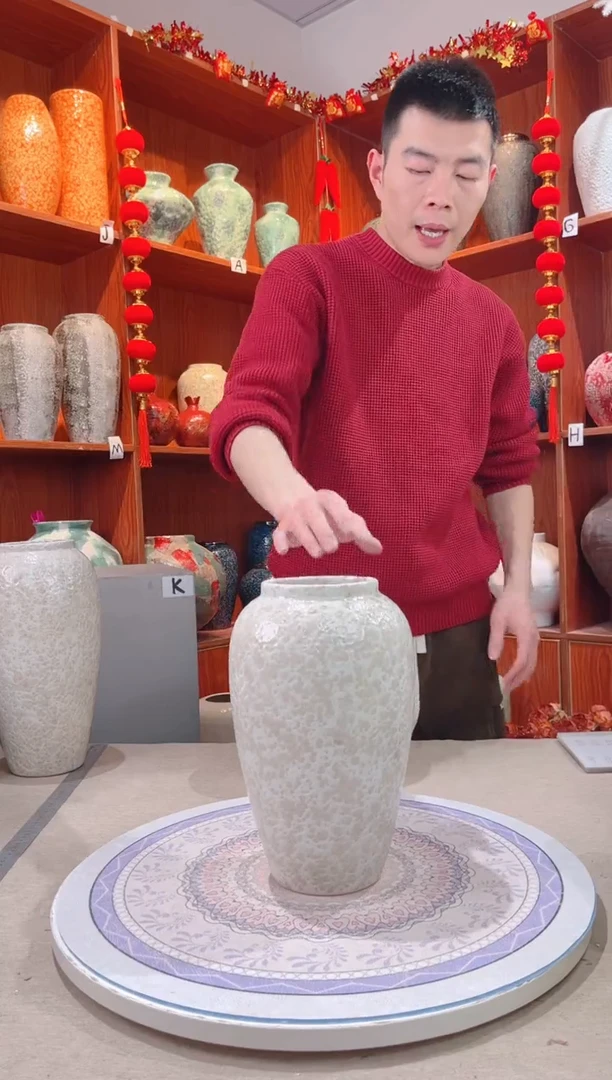 【闪购商品】瓶茶白 中号 陶瓷花瓶 无花