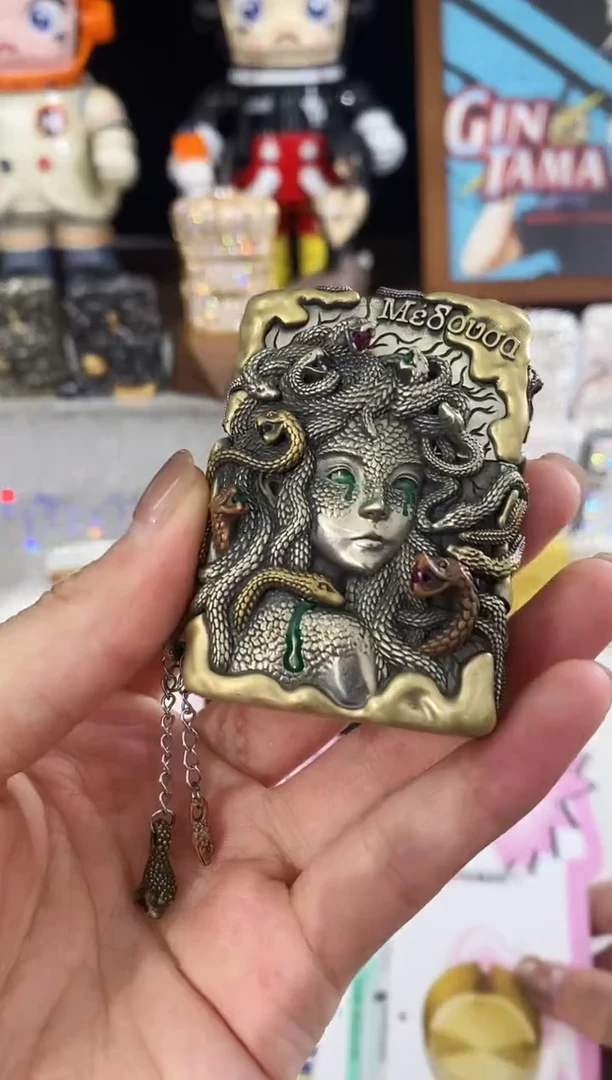 铜夜光美杜莎zippo