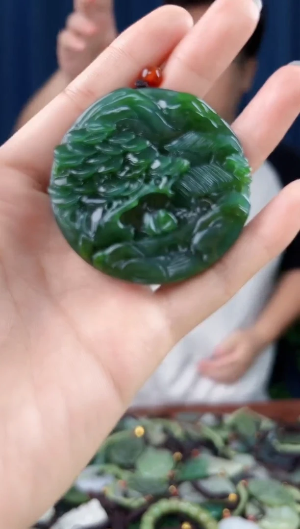 未镶嵌和田玉挂件拍一发一