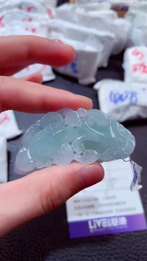 翡翠未镶嵌颈饰00016258