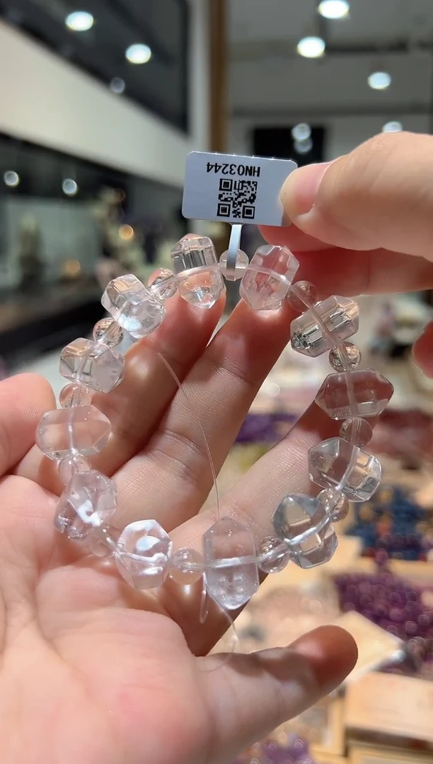 手串未镶嵌水晶手串