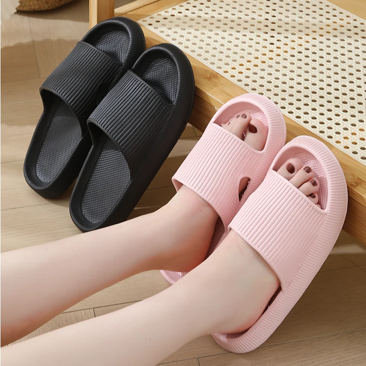 夏季情侣家用防滑厚底EVA凉拖鞋室内外均可穿着