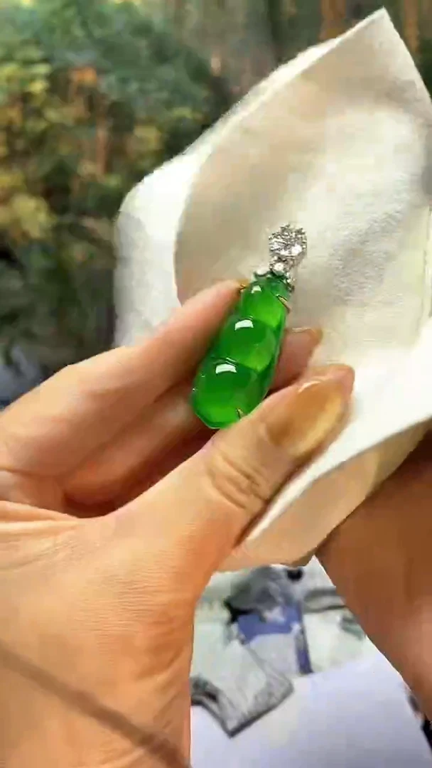 满色吊坠 所见即所得！！