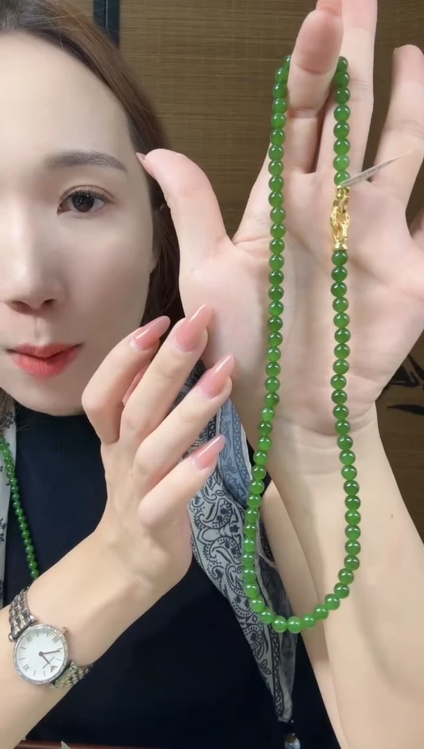 颈饰未镶嵌和田玉（碧玉）6阳绿无矿锁骨链