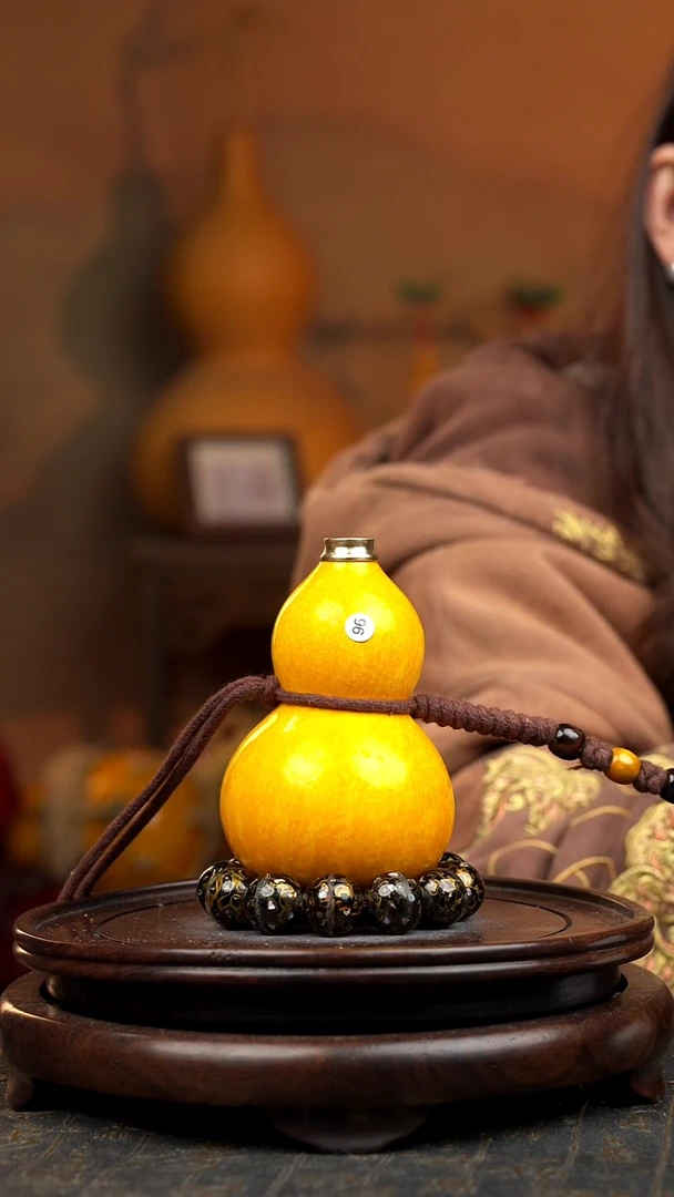 97号大漆酒葫芦一物一拍 拍拍退退限购拉黑