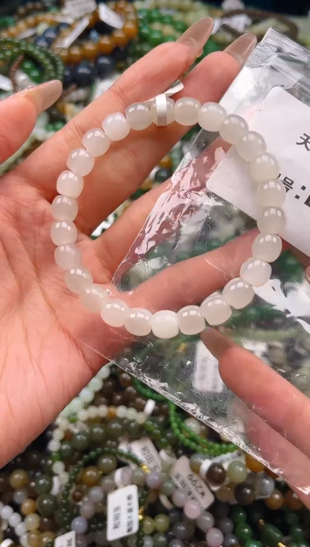 未镶嵌和田玉挂件1