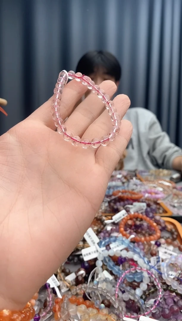 【闪购商品】水晶手链未镶嵌金草莓