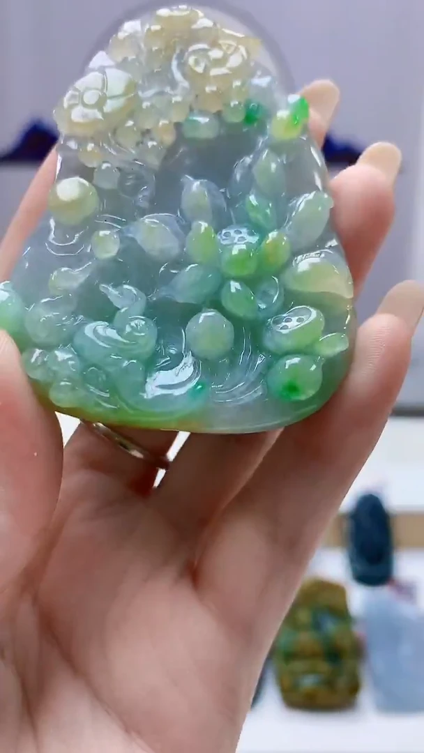 未镶嵌定制翡翠4852DD-毛货挂件39