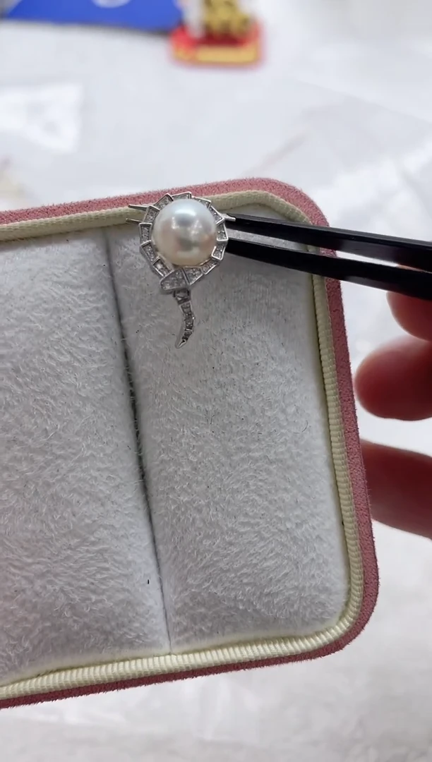 【闪购商品】海水珍珠吊坠(不含链)银S925镶嵌海水珍珠吊坠