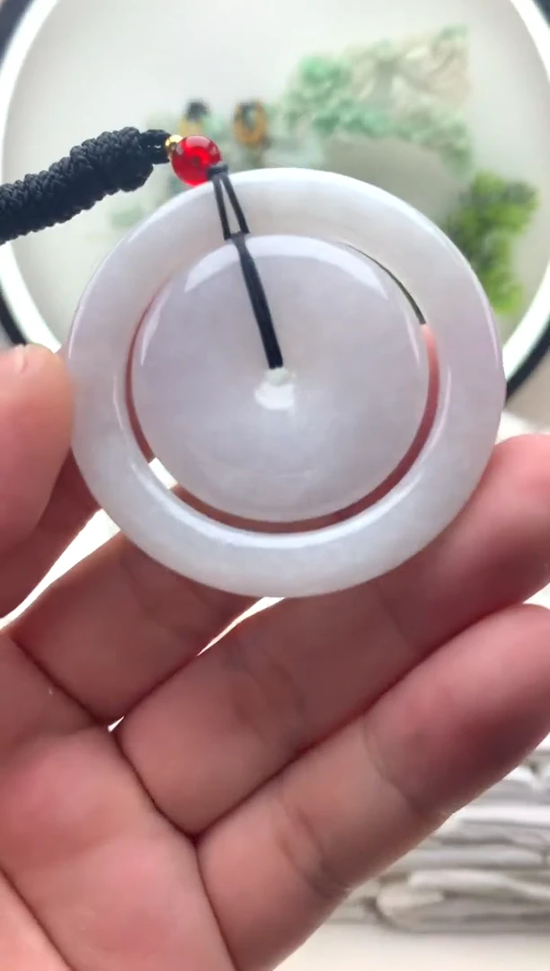 颈饰未镶嵌翡翠子母扣