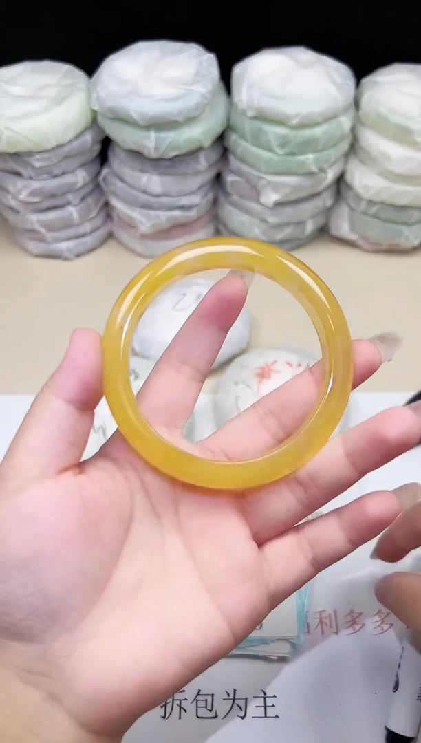 手镯玛瑙/玉髓未镶嵌219