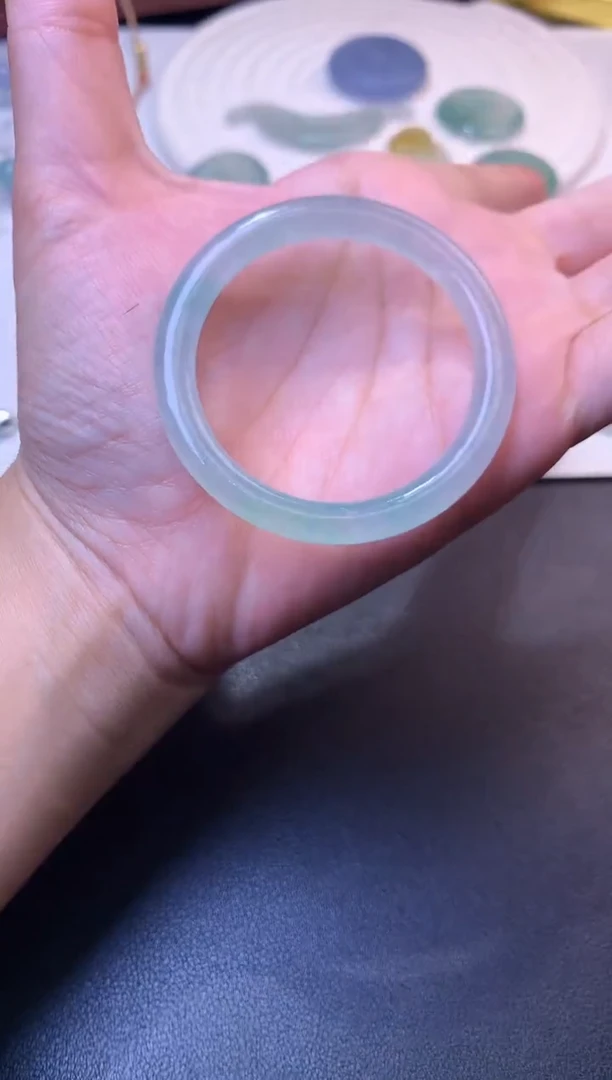 未镶嵌定制翡翠毛货