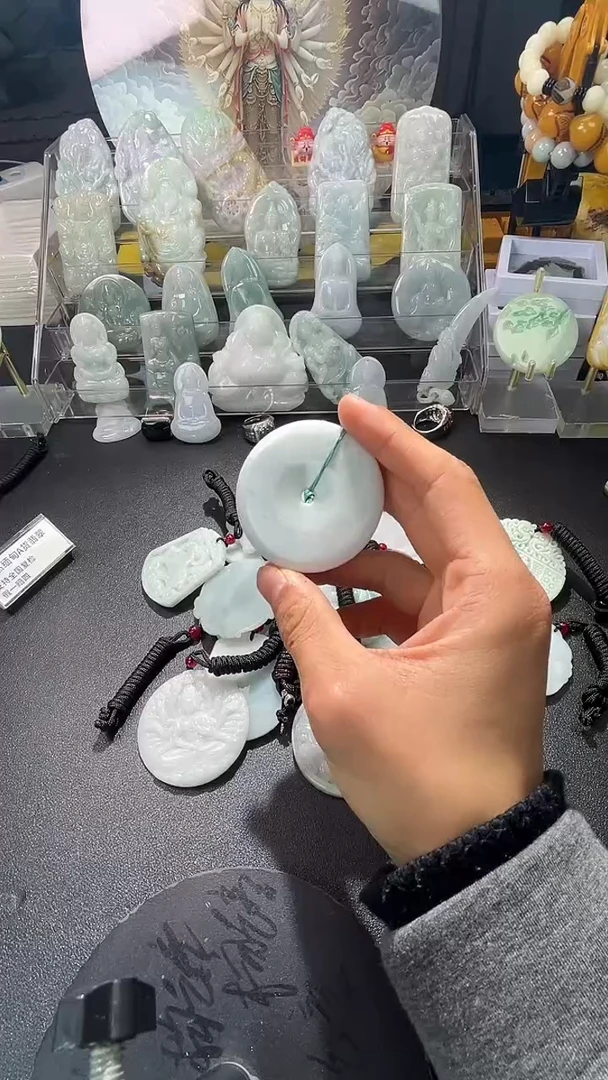 颈饰未镶嵌翡翠99