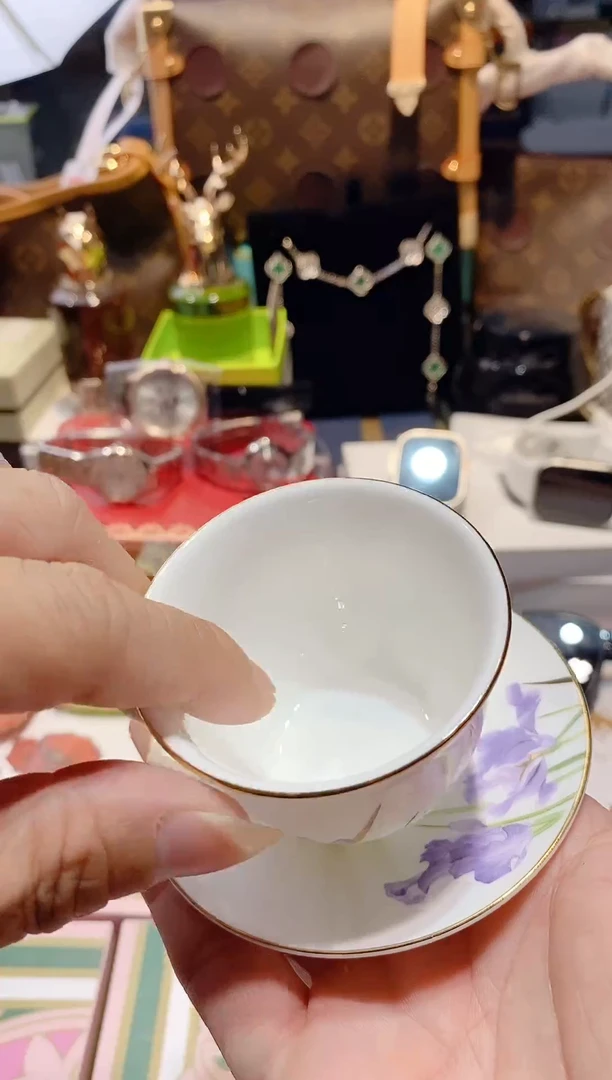 瓷片11111111111@@1