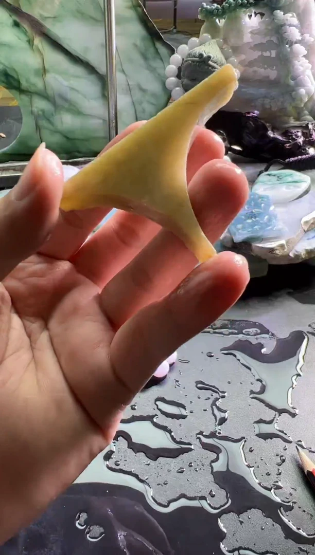 未镶嵌挂件翡翠天然缅甸翡翠A货