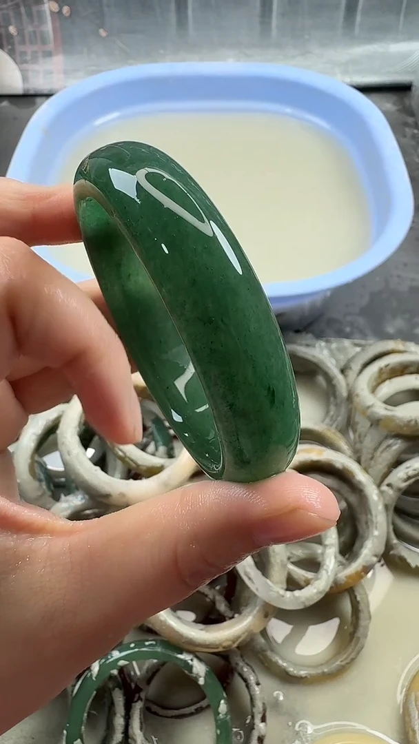 未镶嵌手镯石英质玉12