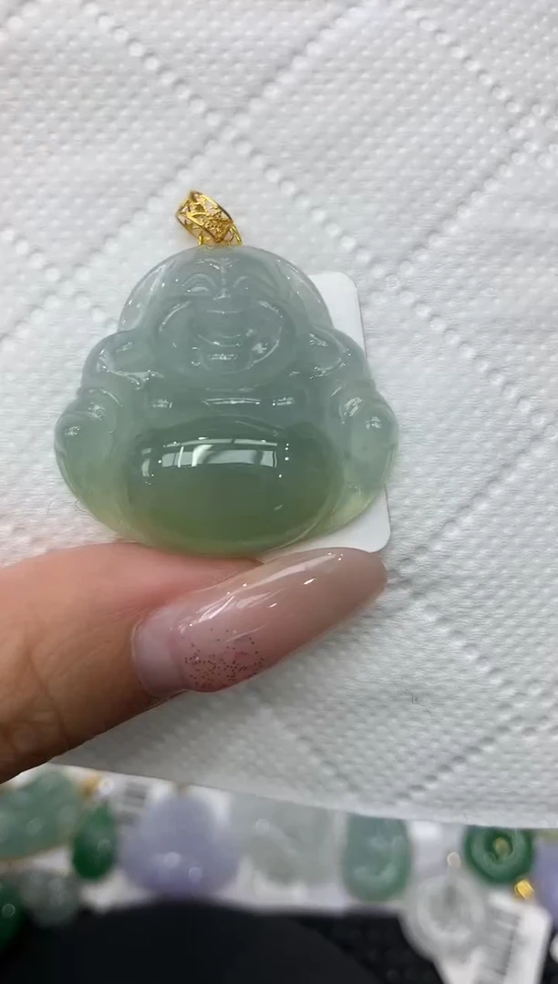 颈饰18K金镶嵌翡翠1111111111