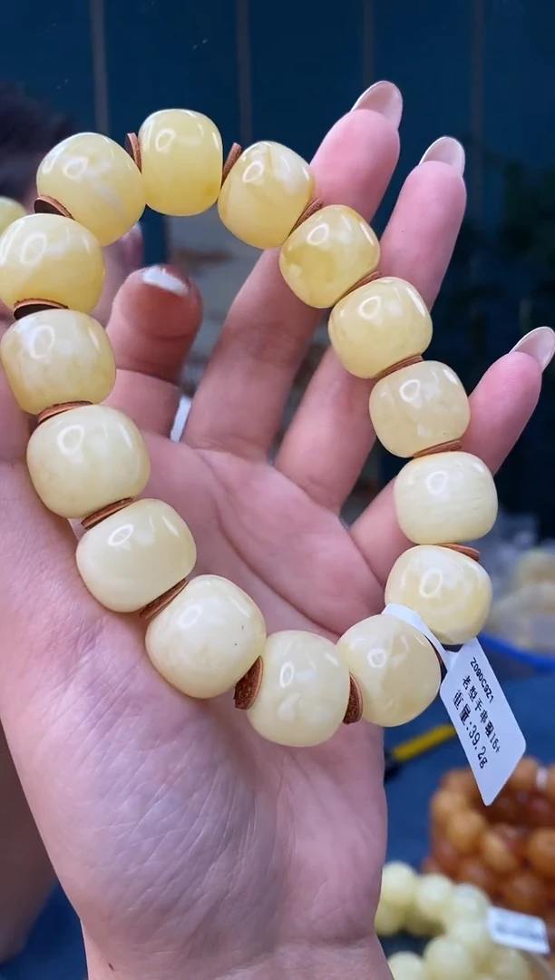 裸石琥珀未镶嵌12/5多样性发其一微瑕10