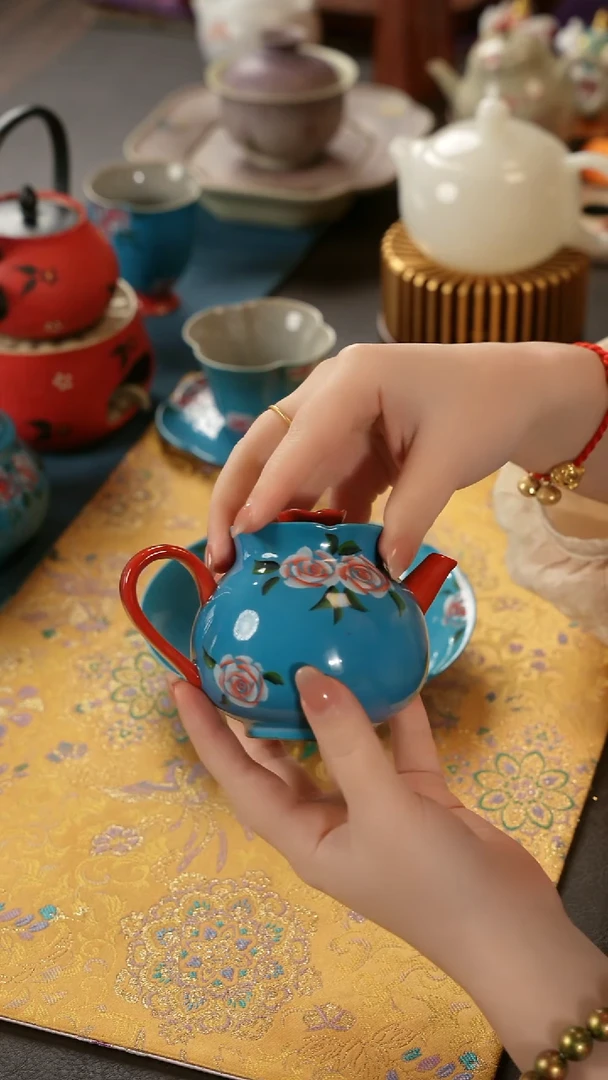 陶瓷茶具亮面玫瑰花苞壶