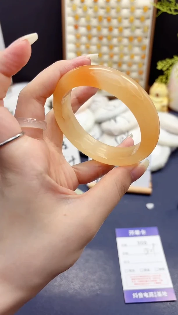 石英质玉手镯未镶嵌308-财气镯-圈口57