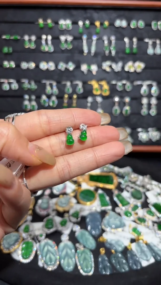 【闪购商品】翡翠颈饰银S925镶嵌葫芦/支持复检/一件