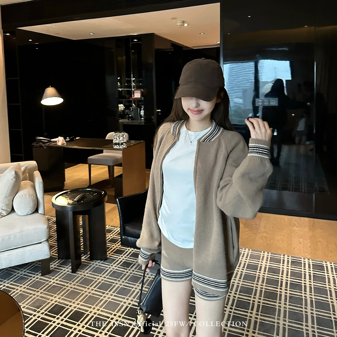 撞色拉链毛衣外套女秋季新款慵懒风针织弹力高腰休闲短裤时尚套装