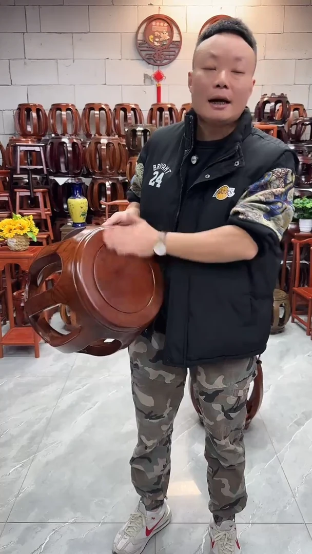 花梨木类家具胡桃色小号鼓凳一对2条