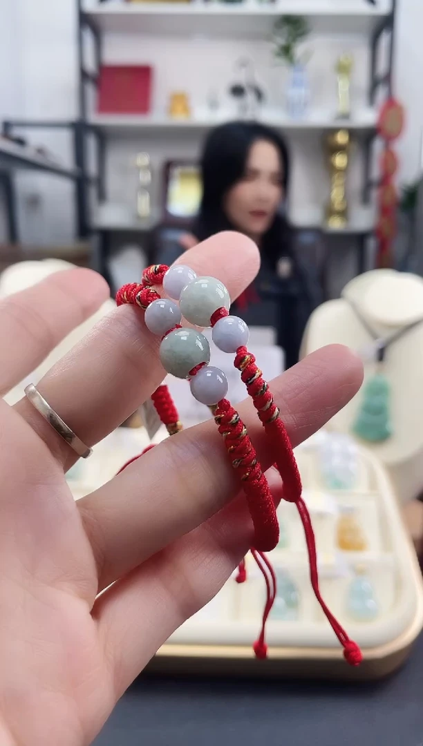 颈饰未镶嵌翡翠天然缅甸翡翠 转运珠(多样性发其一)