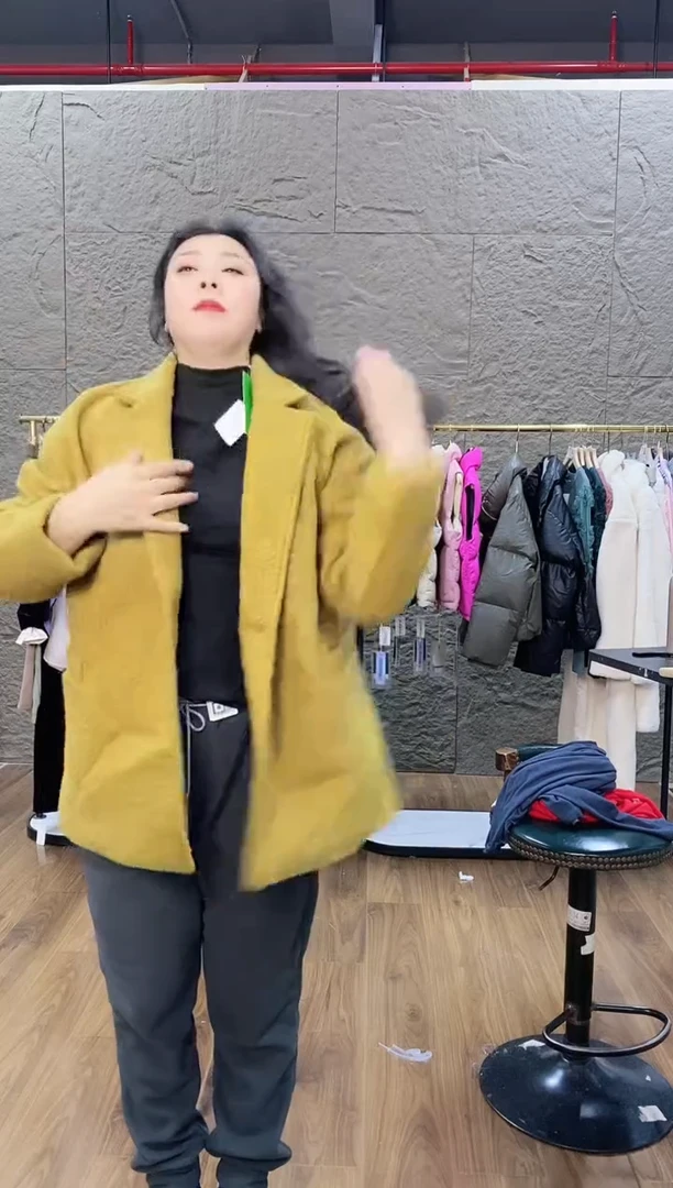 闪购衣服编码042