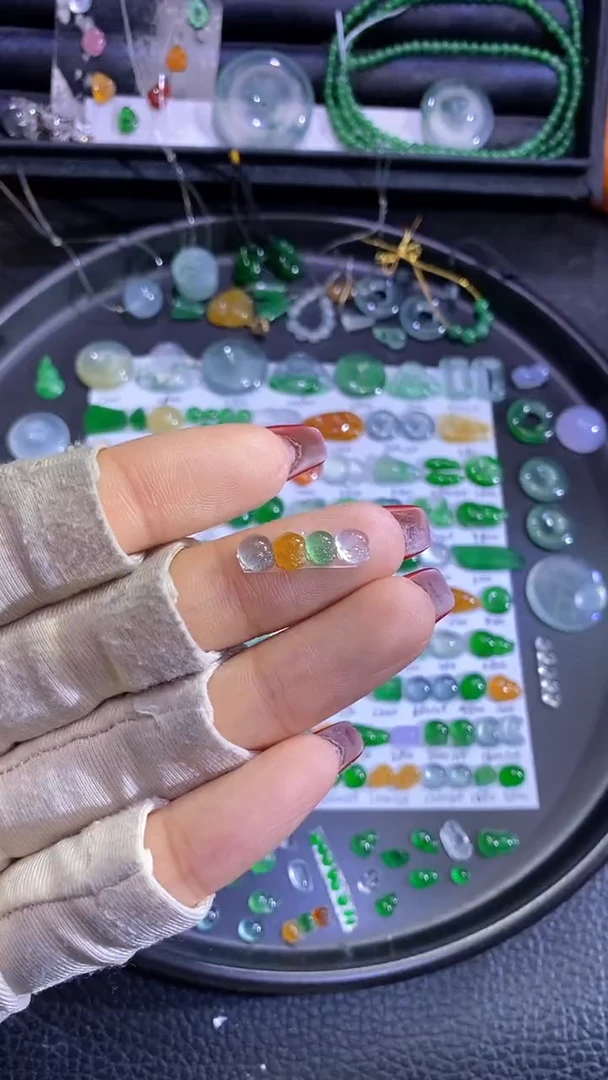 未镶嵌挂件翡翠金蟾