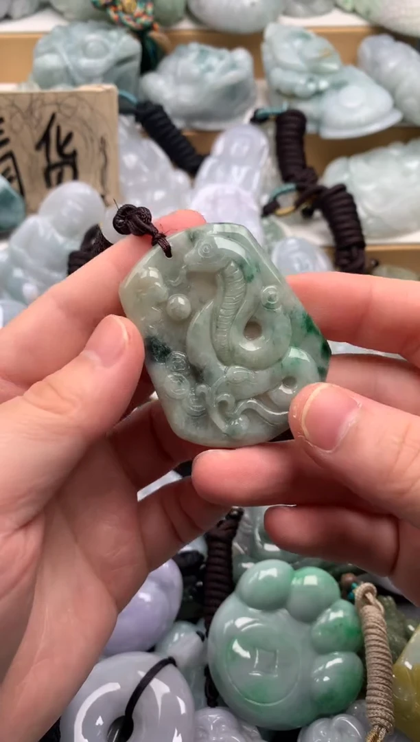 吊坠(不含链)未镶嵌翡翠1