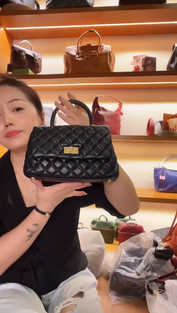 黄牛剖层皮革  高端订制时尚百搭女士手提斜跨包