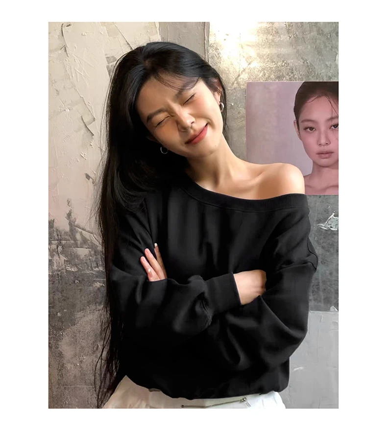 纯棉斜领露肩卫衣女秋冬宽松慵懒风设计感一字肩长袖加绒斜肩上衣