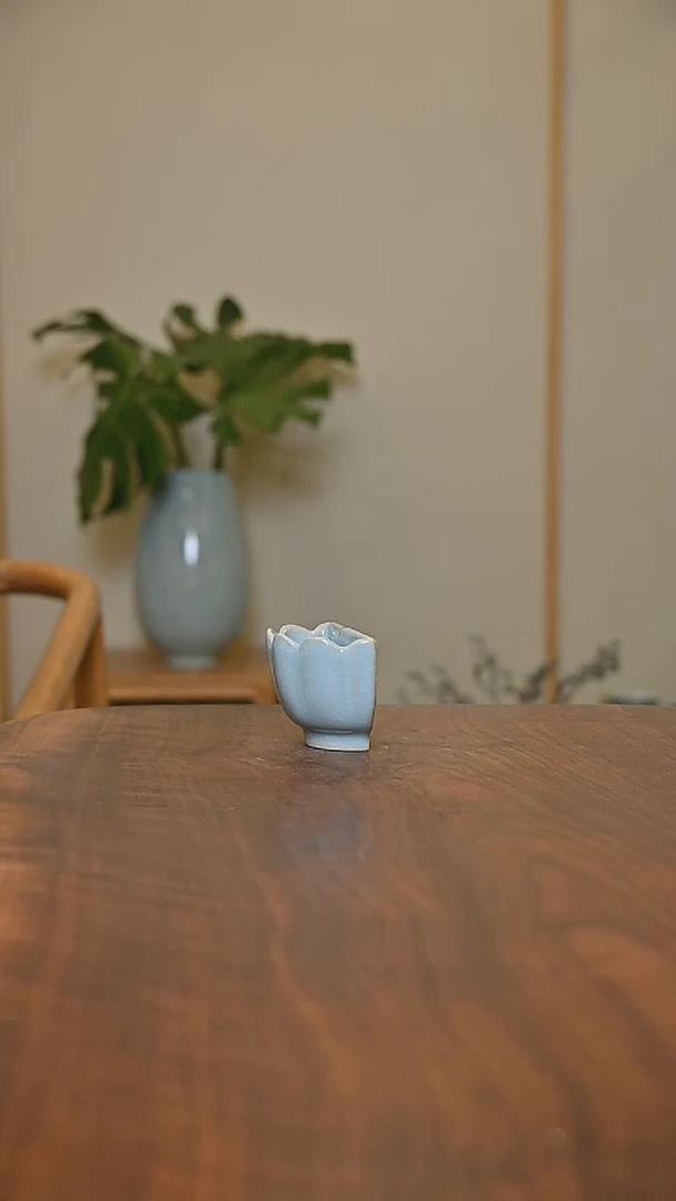 莲花碗冰箱贴 天青 微瑕 朱家款