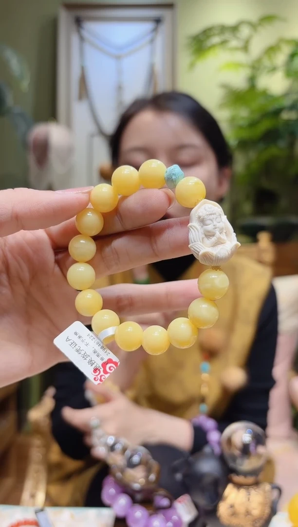 【闪购商品】蜜蜡裸石18K金镶嵌白度母蜜蜡手串