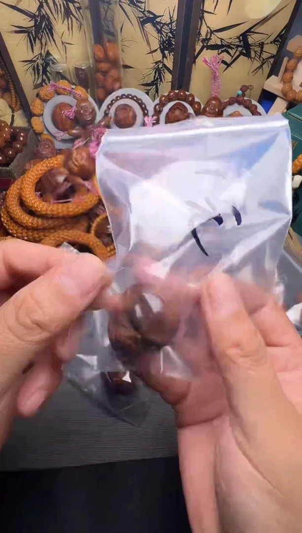 手串橄榄核你****51元的