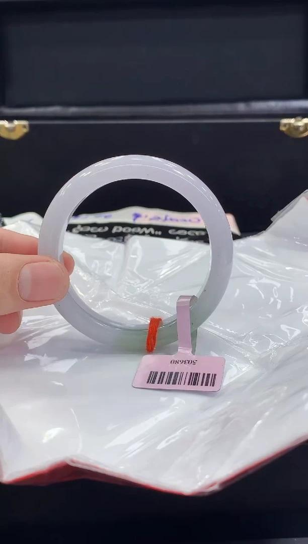 未镶嵌手镯翡翠翡翠手镯