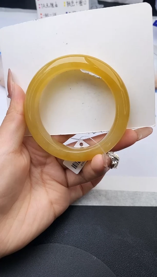 未镶嵌手镯石英质玉w214-HB56+