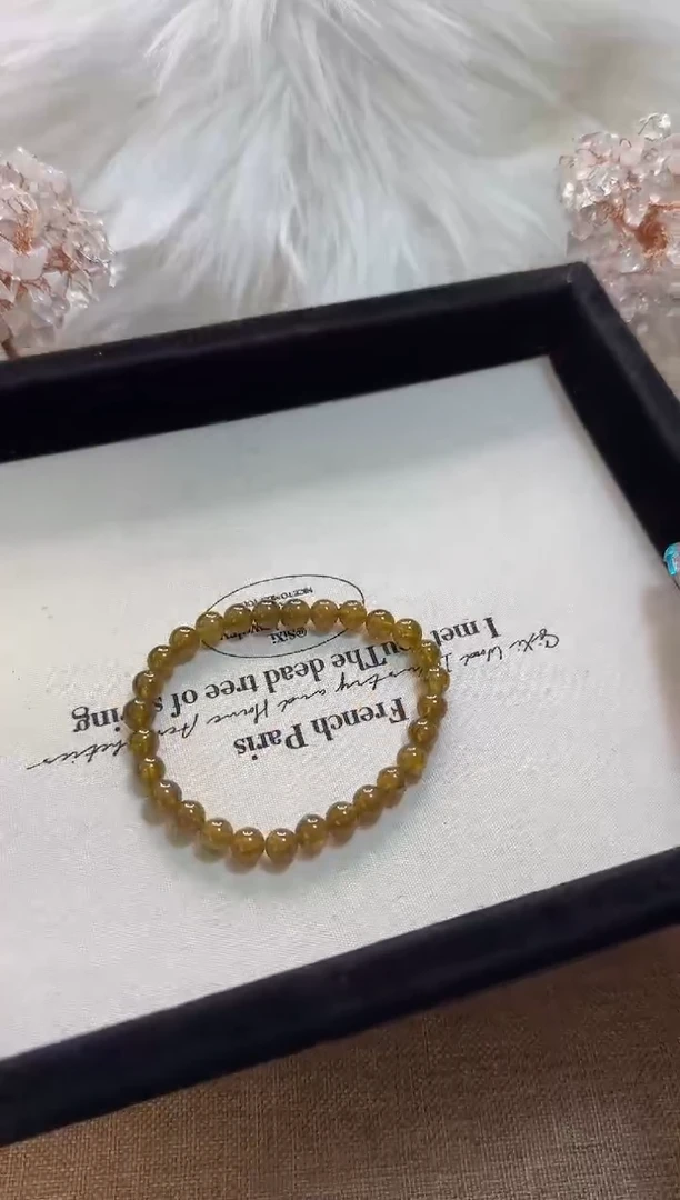 【闪购商品】石榴石（沙弗莱）手串未镶嵌LY1220