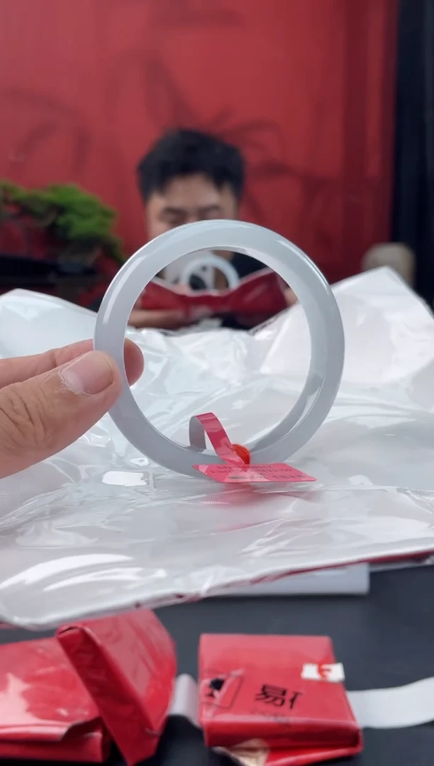 未镶嵌手镯翡翠4