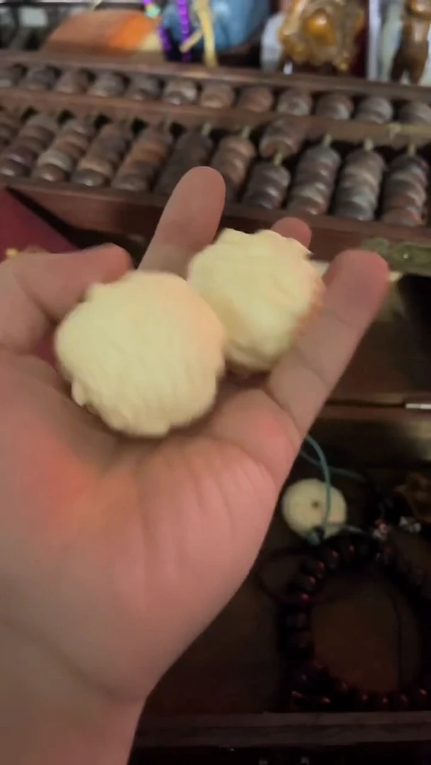 【闪购商品】滴血莲花菩提吊坠1